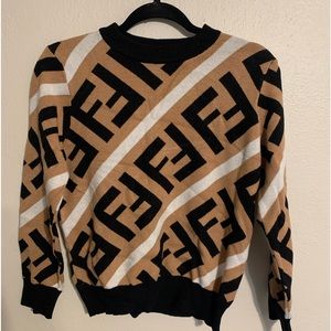 Unisex Fendi Sweater size M